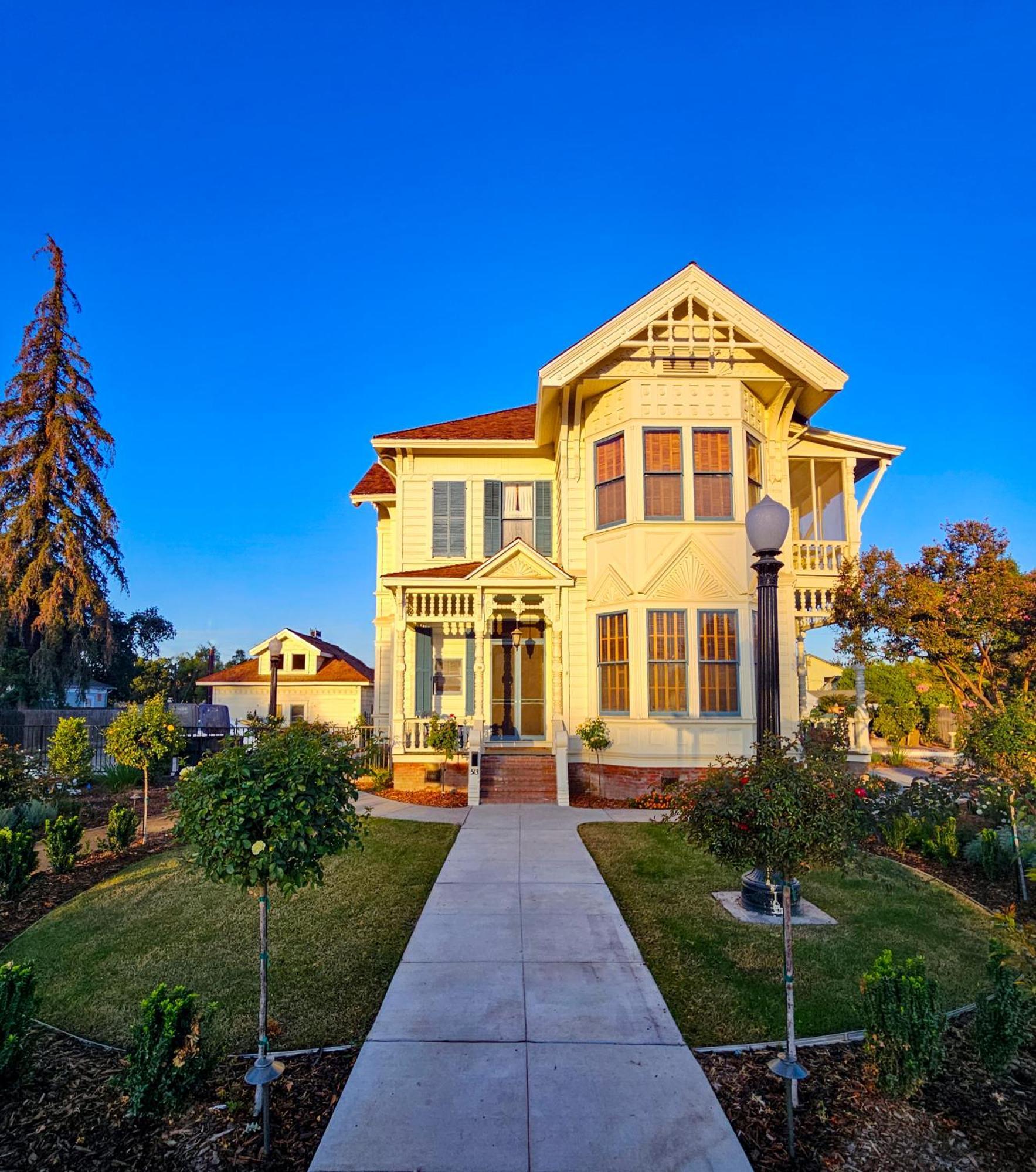 The Jd Hyde Historic Inn Visalia Kültér fotó